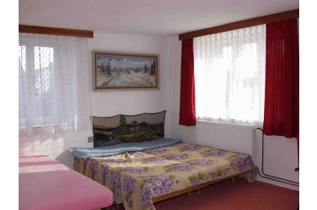 Czech Republic Chata Lišov, Exterior