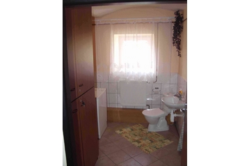 Czech Republic Chata Lišov, Exterior