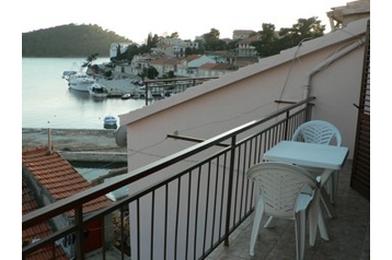 Kroatia Privát Smokvica, Eksteriør