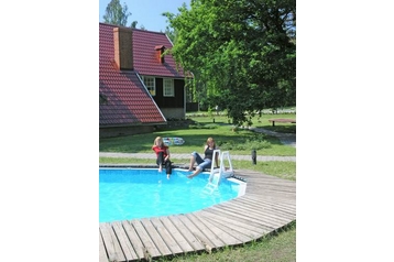 Lettonie Hotel Rīga, Extérieur