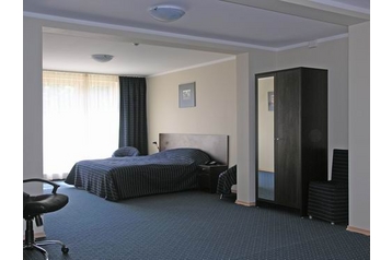 Латвия Hotel Рига / Rīga, Екстериор