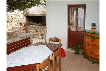 Kroatia Privát Prigradica, Eksteriør