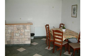 Kroatia Privát Prigradica, Eksteriør