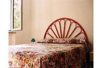 Italie Chata Portoferraio, Extérieur