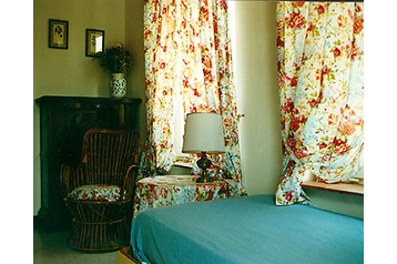 Italie Chata Portoferraio, Extérieur