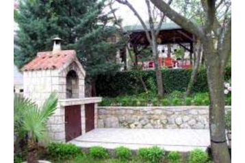 Horvaatia Privát Dramalj, Eksterjöör