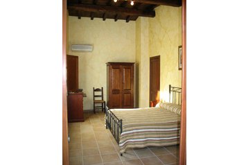 Italy Hotel Tarquinia, Exterior