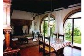 Włochy Penzión Roccatederighi, Zewnątrz