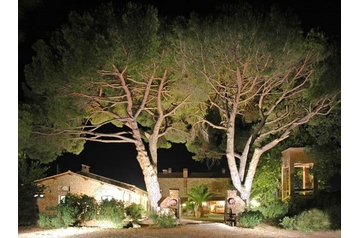 Italia Penzión Scarlino, Exteriorul