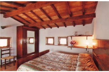 Italia Penzión Scarlino, Exteriorul