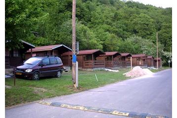 Cehia Bungalov Bítov, Exteriorul