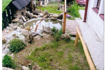 Slovakia Byt Leštiny, Exterior