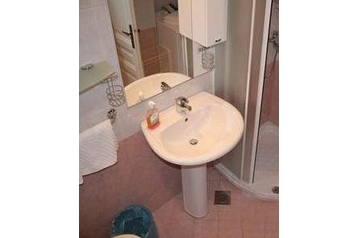 Kroatia Privát Volosko, Eksteriør