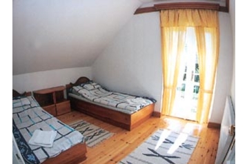 Pensiune Abádszalók 4