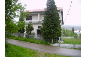 Slovačka Chata Rabčice, Eksterijer