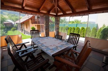 Slowakije Chata Omšenie, Exterieur