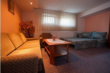 Slovakia Chata Omšenie, Exterior