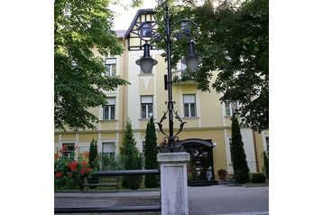 Угорщина Hotel Hévíz, Екстер'єр