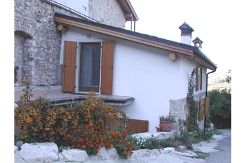 Itaalia Privát Brentonico, Eksterjöör