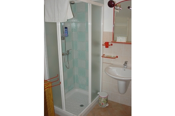 Itaalia Privát Brentonico, Eksterjöör