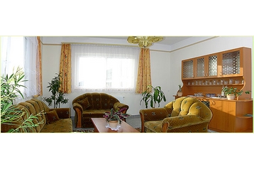 Ungari Privát Rátka, Eksterjöör