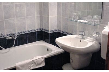 Унгария Hotel Будапеща / Budapest, Екстериор