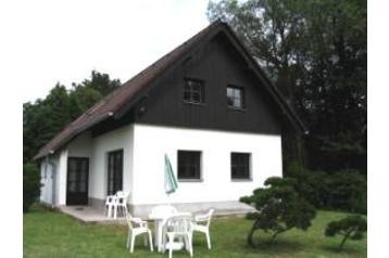 Czech Republic Chata Karlov, Exterior