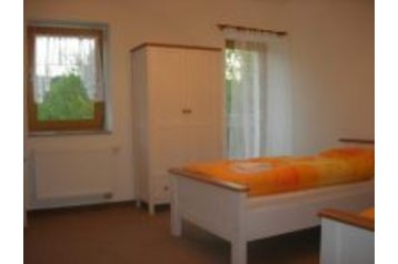 Пансіонат Loket 6