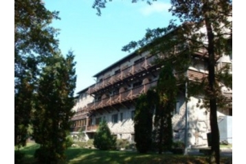 Ungari Hotel Pilisszentkereszt, Eksterjöör