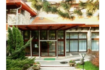 Ungari Hotel Pilisszentkereszt, Eksterjöör