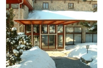 Ungari Hotel Pilisszentkereszt, Eksterjöör