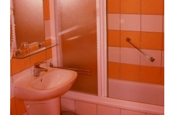 Ungari Hotel Pilisszentkereszt, Eksterjöör