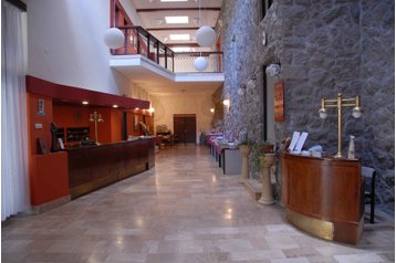 Ungari Hotel Pilisszentkereszt, Eksterjöör