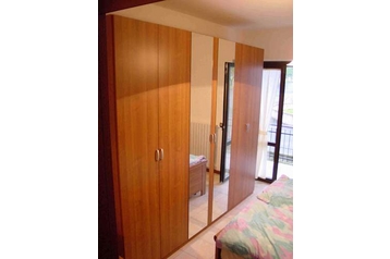 Italia Privát Porlezza, Eksteriør