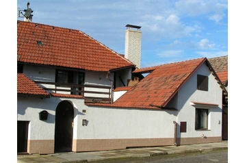 Czech Republic Chata Mnetěš, Exterior