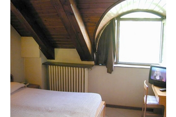 Italia Hotel Tirano, Eksteriør