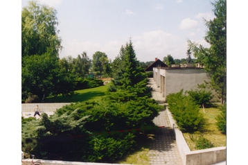 Cehia Bungalov Káraný, Exteriorul