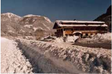 Austria Hotel Gosau, Exteriorul