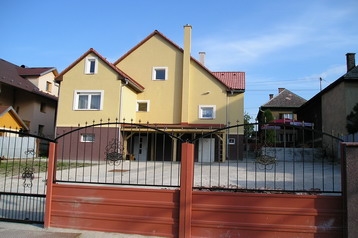 Slovensko Privát Martinček, Exteriér