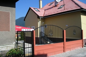 Slovensko Privát Martinček, Exteriér