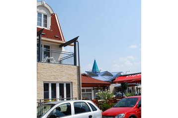 Hungrie Hotel Sárvár, Extérieur