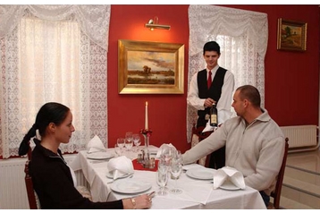 Ungarn Hotel Eger, Eksteriør