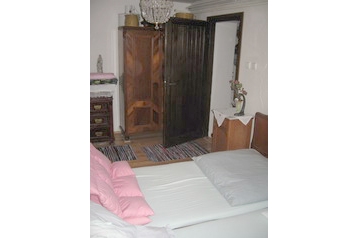 Czechy Chata Borotín, Zewnątrz