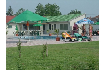 Румъния Hotel Arad, Екстериор