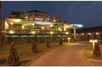 Румъния Hotel Arad, Екстериор