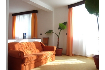 Румъния Hotel Arad, Екстериор