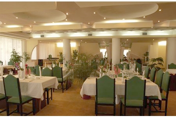 Румъния Hotel Arad, Екстериор