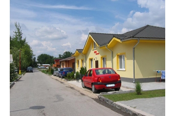 Slovakia Byt Patince, Exterior