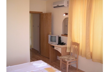 Болгарiя Hotel Sozopol, Екстер'єр