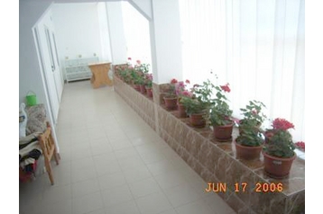 Rumeenia Privát Caraorman, Eksterjöör